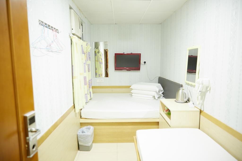 Me Easy Hostel Hong Kong Esterno foto