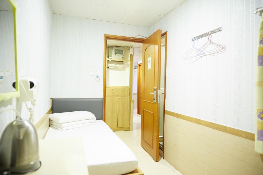 Me Easy Hostel Hong Kong Esterno foto