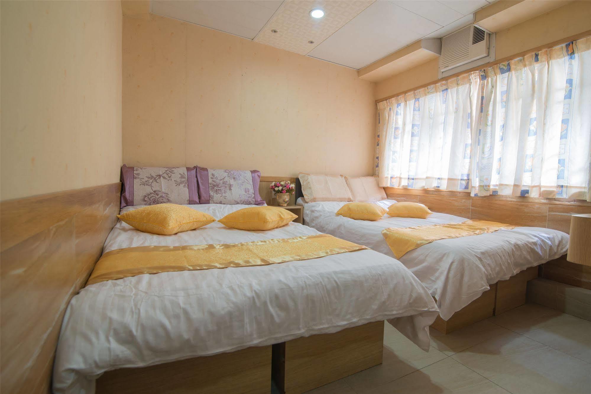 Me Easy Hostel Hong Kong Esterno foto